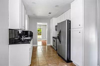 23402 Lestergate Drive, Spring, TX 77373 - Photo 15