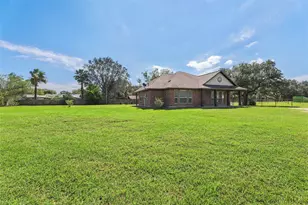 119 Hackberry St, Louise, TX 77455 - Photo 3