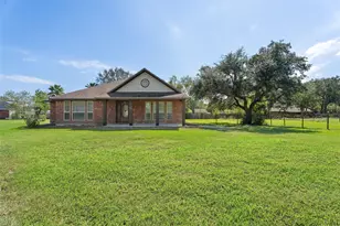 119 Hackberry St, Louise, TX 77455 - Photo 1