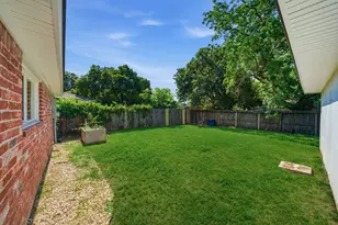 9231 Tooley Dr, Houston, TX 77031 - Photo 29