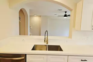 4227 Richmeadow Dr, Houston, TX 77048 - Photo 19