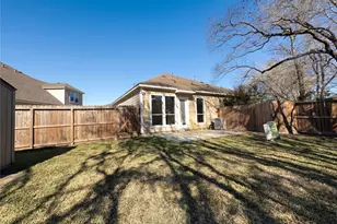 802 San Jacinto Circle, Baytown, TX 77521 - Photo 5