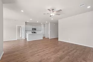 226 Magnolia Laurel Dr, Alvin, TX 77511 - Photo 11
