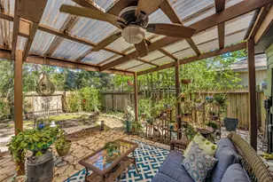 116 W White Willow Cir, The Woodlands, TX 77381 - Photo 29