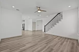 1512 Harvest Vine Ct, Friendswood, TX 77546 - Photo 9