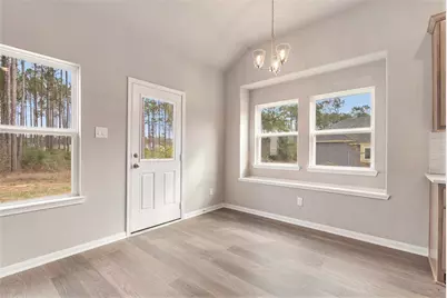 229 Crestview Drive, West Columbia, TX 77486 - Photo 5