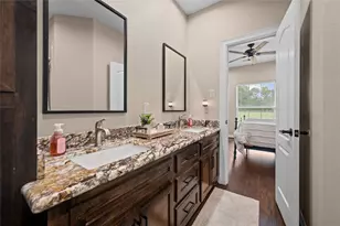 572 Pinchback Dr, Anahuac, TX 77514 - Photo 31