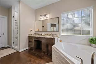572 Pinchback Dr, Anahuac, TX 77514 - Photo 21