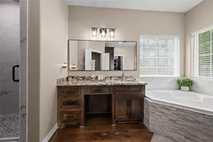 572 Pinchback Dr, Anahuac, TX 77514 - Photo 23
