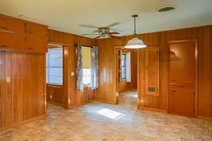 502 S Washington St, El Campo, TX 77437 - Photo 5