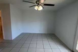 15443 Peermont St, Houston, TX 77062 - Photo 39