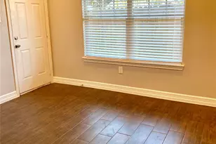 8246 Lanham B Ln, Houston, TX 77075 - Photo 9