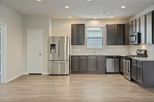 2205 Angie Kaye Dr, Conroe, TX 77301 - Photo 15