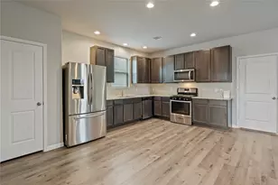 2205 Angie Kaye Dr, Conroe, TX 77301 - Photo 17