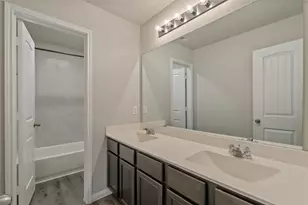 2205 Angie Kaye Dr, Conroe, TX 77301 - Photo 33