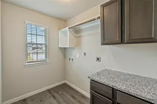 2205 Angie Kaye Dr, Conroe, TX 77301 - Photo 37