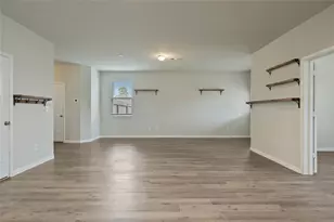 2205 Angie Kaye Dr, Conroe, TX 77301 - Photo 9