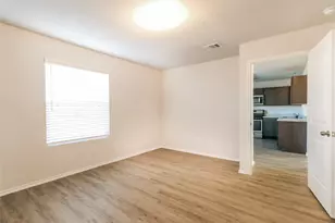2536 N Lina Ct, Conroe, TX 77301 - Photo 9