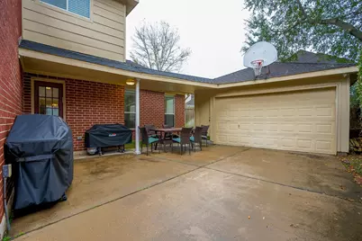 8915 Wallington Drive, Houston, TX 77096 - Photo 29