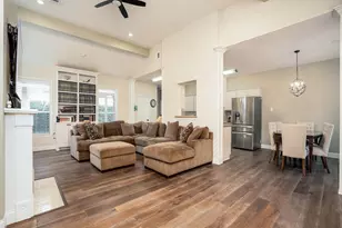 8915 Wallington Dr, Houston, TX 77096 - Photo 19
