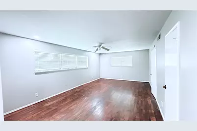 11119 Atwell Drive, Houston, TX 77096 - Photo 19