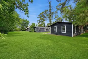 8034 Record St, Houston, TX 77028 - Photo 23