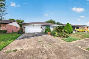 5106 Ridge Manor Dr, Houston, TX 77053 - Photo 5