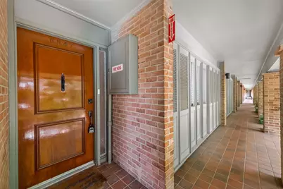 6547 Bayou Glen Road, Houston, TX 77057 - Photo 3