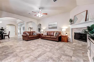 546 Green Meadows Drive, West Columbia, TX 77486 - Photo 9