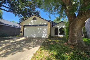 1614 Bradney Dr, Houston, TX 77077 - Photo 1