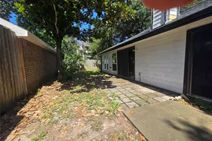 1614 Bradney Dr, Houston, TX 77077 - Photo 23