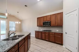 5911 Rivergrove Park Dr, Humble, TX 77346 - Photo 7