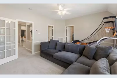 10 Scenic Mill Place, The Woodlands, TX 77382 - Photo 37