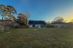 603 Mosswood Dr, Conroe, TX 77302 - Photo 13