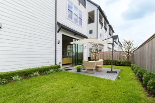 5915 Cottage Grove Lake Dr, Houston, TX 77007 - Photo 3