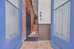 217 Tremont St, Galveston, TX 77550 - Photo 5