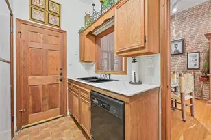 217 Tremont St, Galveston, TX 77550 - Photo 31