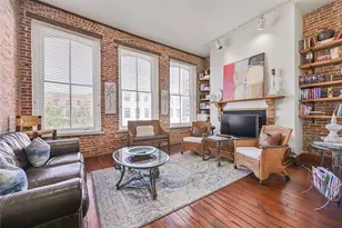 217 Tremont St, Galveston, TX 77550 - Photo 35