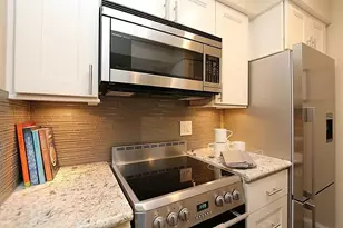 3402 Garrott St, Houston, TX 77006 - Photo 11