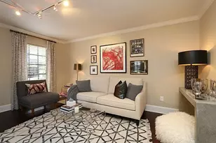 3402 Garrott St, Houston, TX 77006 - Photo 3