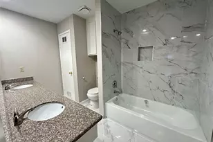 2910 Colonial Dr, Sugar Land, TX 77479 - Photo 27