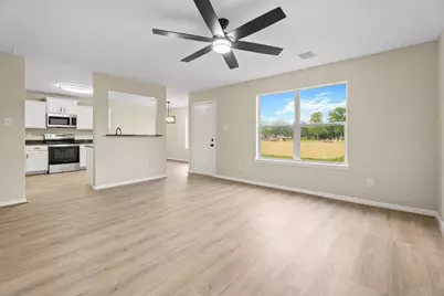 4218 Jana Drive, Santa Fe, TX 77510 - Photo 3