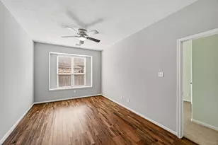 9202 Fernwillow Dr, Spring, TX 77379 - Photo 39