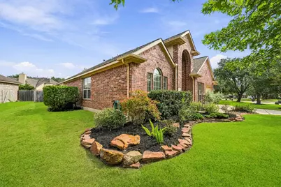 9202 Fernwillow Drive, Spring, TX 77379 - Photo 3