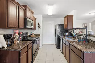 9810 Montana Sapphire Ln, Rosharon, TX 77583 - Photo 9