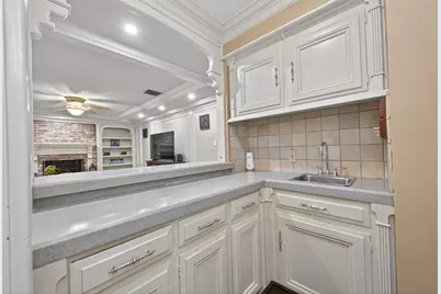 5503 Pebble Springs Drive, Houston, TX 77066 - Photo 17