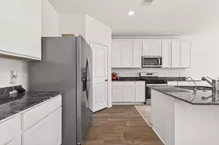 3108 Magnolia Blossom Ln, Rosenberg, TX 77469 - Photo 13