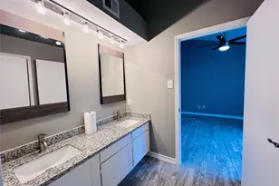 2121 El Paseo St, Houston, TX 77054 - Photo 7