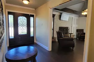 210 W Castle Harbour Dr, Friendswood, TX 77546 - Photo 3