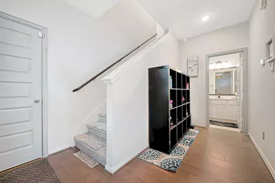 27946 Western Creek Court, Katy, TX 77494 - Photo 9